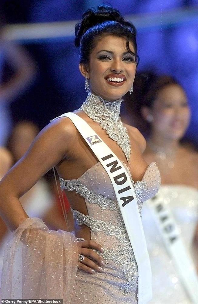 Chồng mới lên 7 tuổi khi xem Hoa hậu Thế giới Priyanka Chopra đăng quang-1