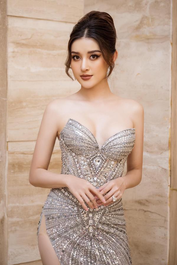 Không cần bóp miệng, Á hậu Huyền My vẫn sở hữu vòng eo con kiến-7