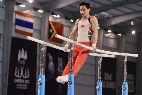 Nam thần Đinh Phương Thành: Tổ chức hôn lễ 2 tháng trước SEA Games-8