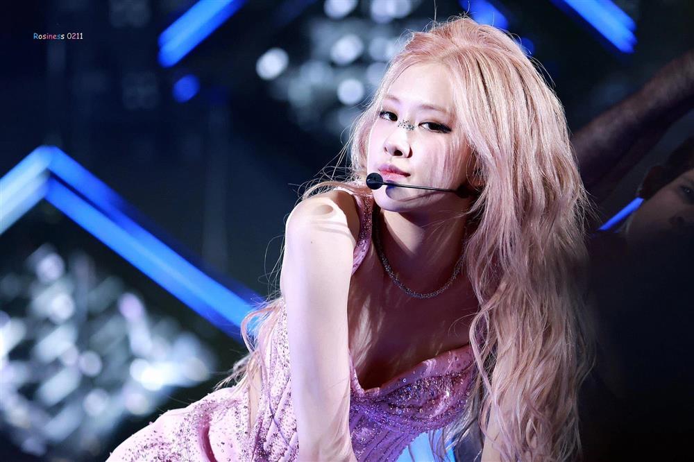 Không ngờ cũng có ngày fan mong Rosé ngừng nhuộm tóc vàng-3