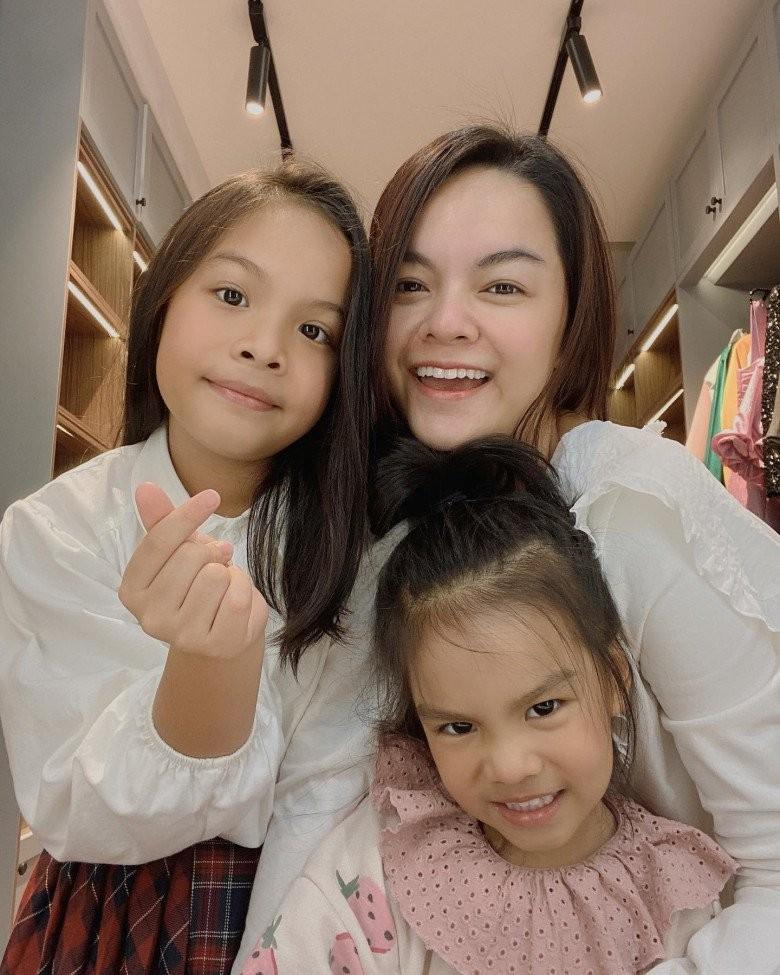 2 con gái đều không học lớp 1, Phạm Quỳnh Anh nhận mưa bình luận-5