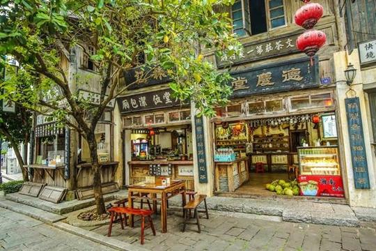 Show diễn của Trương Nghệ Mưu làm nổ cơn sốt đến Hải Nam - Trung Quốc-6