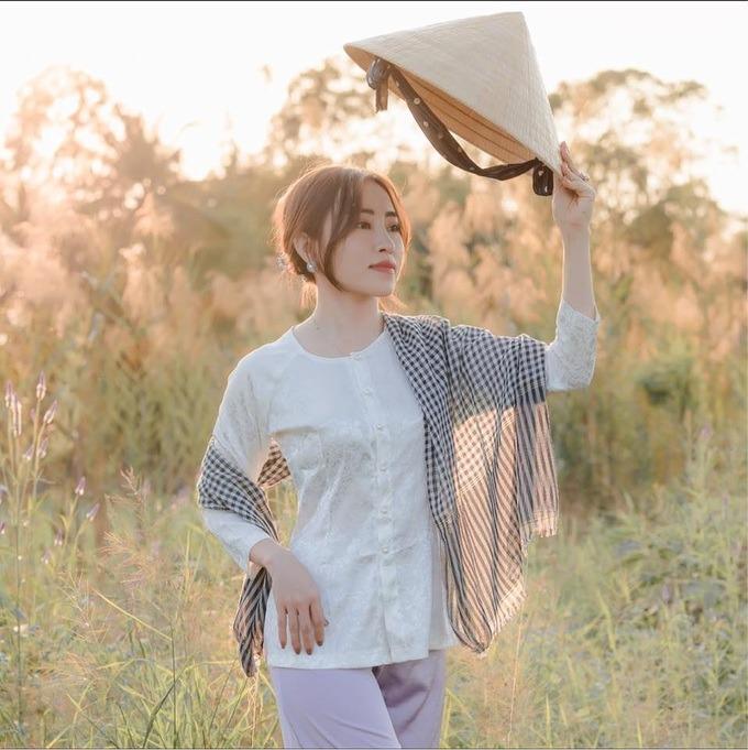 Sự thật về cô dâu Vĩnh Long đeo 11 cây vàng nặng trĩu người-3