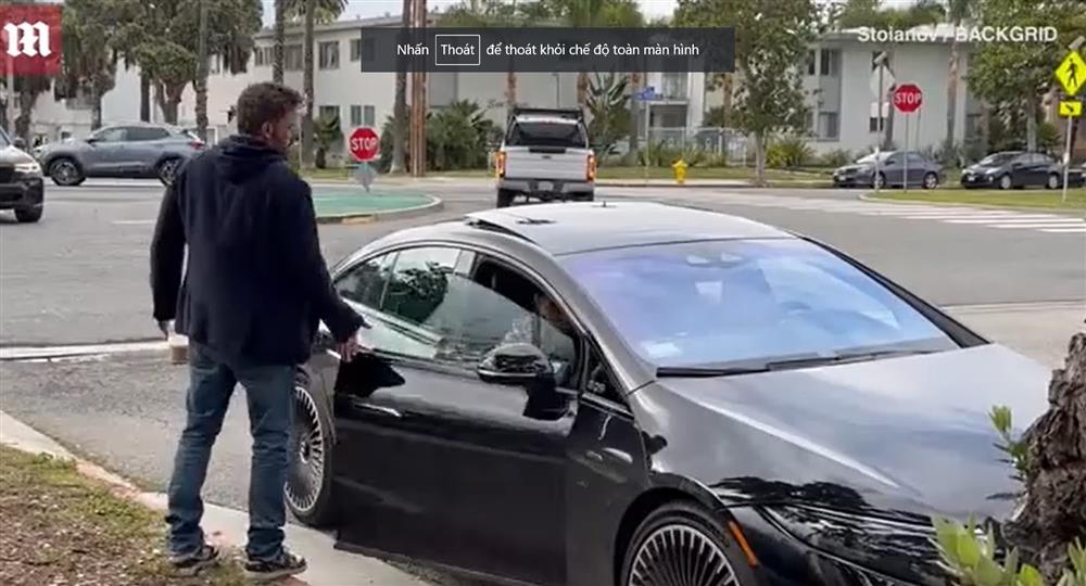 Cưới 1 năm, Jennifer Lopez và Ben Affleck đã có dấu hiệu toang-4