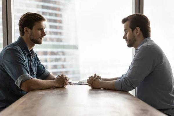 Tôi không đánh ghen khi chồng cặp bồ, 2 năm sau anh cầu xin quay lại-2