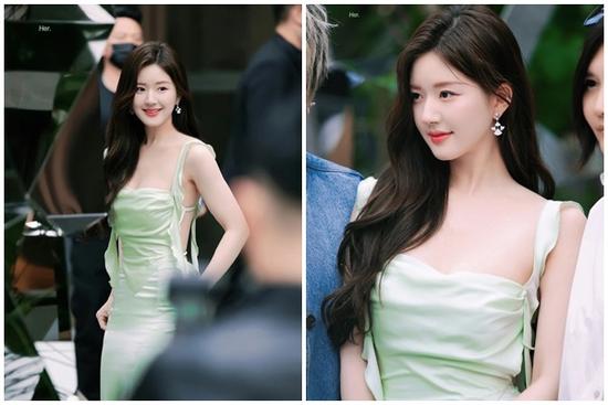 Triệu Lộ Tư gây bão tại trung tâm thương mại