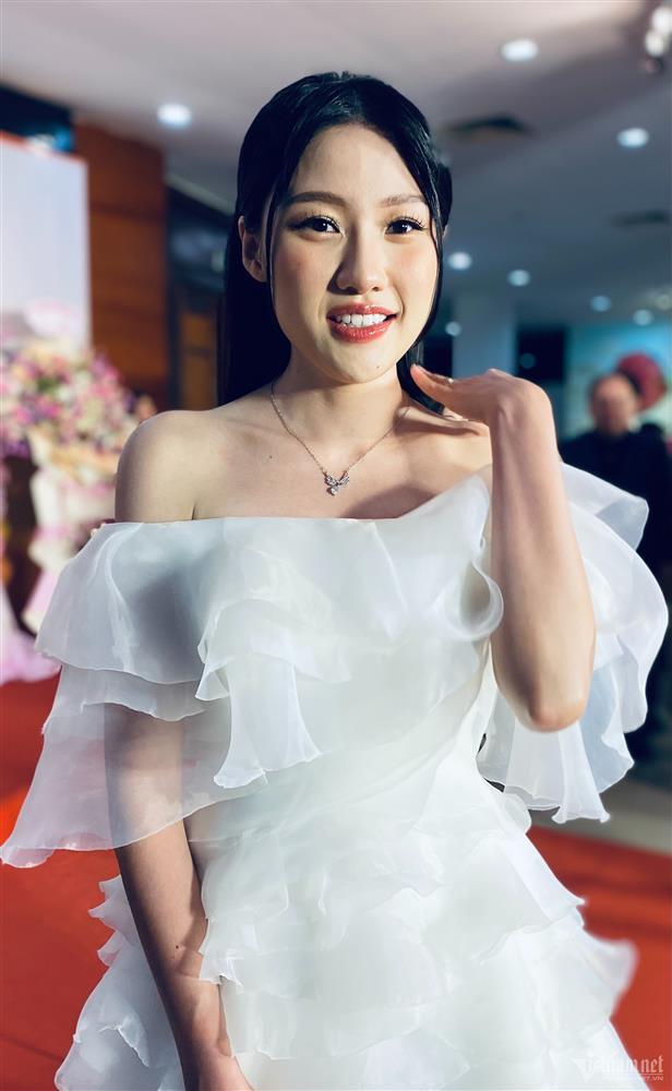 Uyển Ân: Trấn Thành không dám bỏ show Rap Việt vì sợ đền hợp đồng-6