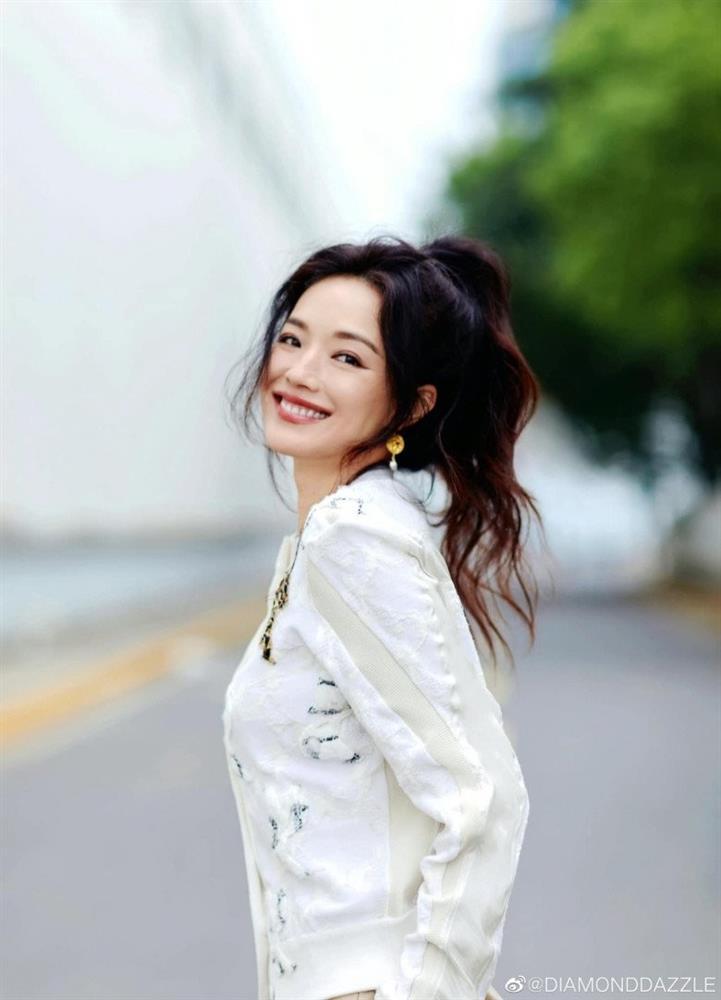 Mỹ nhân miệng rộng đẹp nhất châu Á, vẫn phụ thuộc chiêu gọt hàm-3