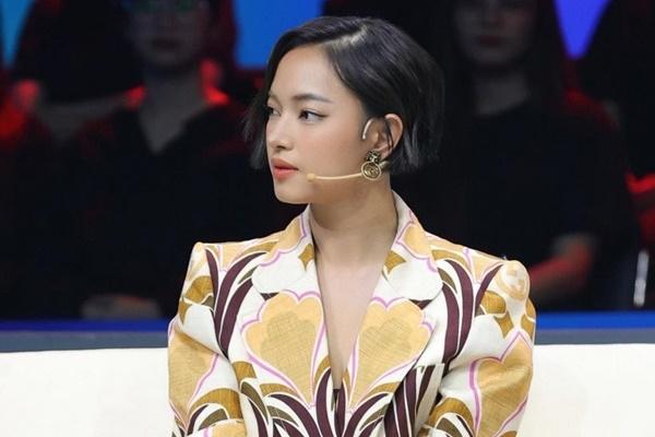 Châu Bùi lần đầu đóng MV của Binz, không ngại tình tứ bên bạn trai-4