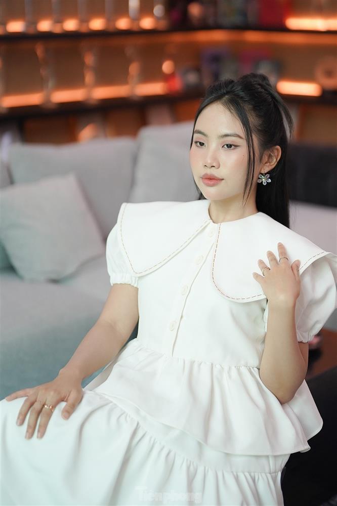 Tuổi 20 của Phương Mỹ Chi: Làm chủ tịch, chưa có nụ hôn đầu đời-4