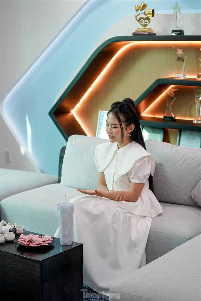 Tuổi 20 của Phương Mỹ Chi: Làm chủ tịch, chưa có nụ hôn đầu đời-7