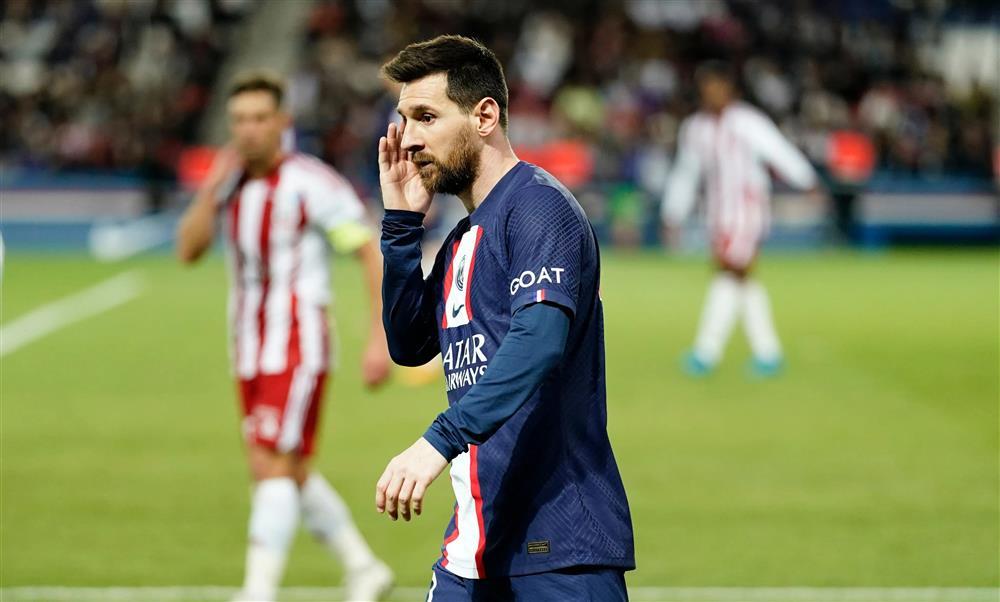 Người Pháp xấu hổ vì đối xử tệ với Messi-2