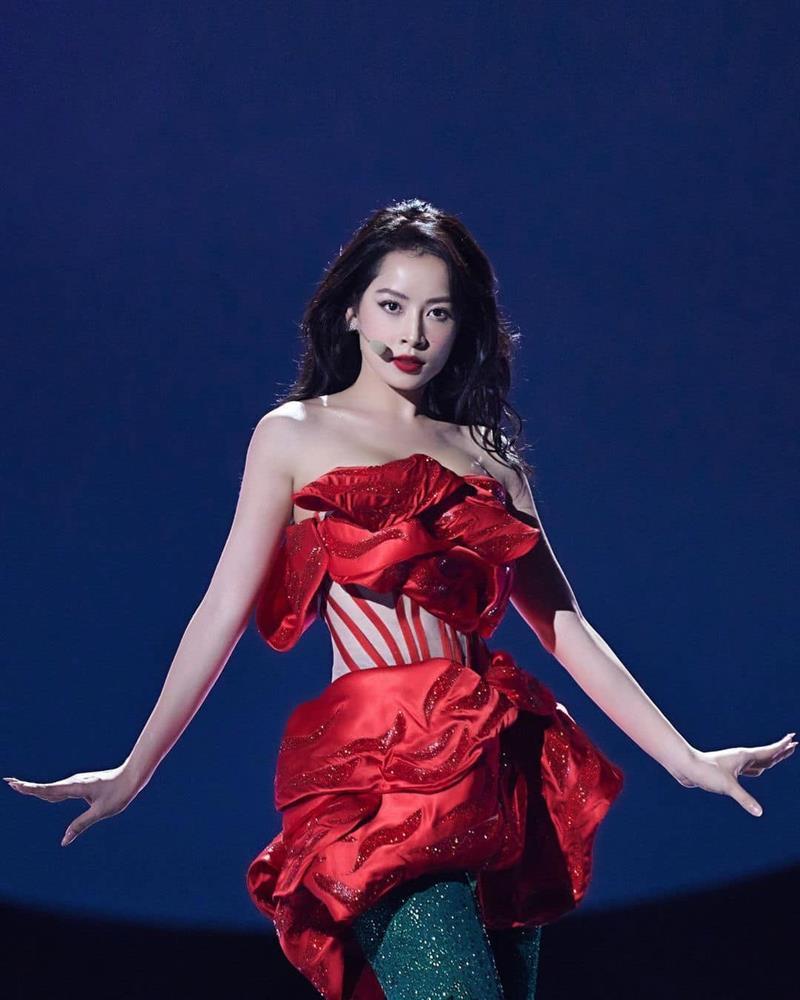 Hotgirl cầm mic: Chi Pu khiến Vnet quay xe, Khả Ngân nhanh nhạy chuyển hướng-3