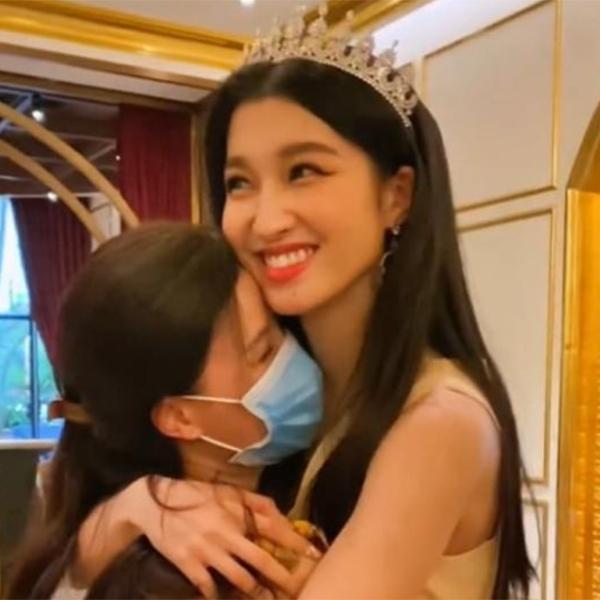 Thân thế mẹ ruột Á hậu Phương Nhi: Nhan sắc không thua kém con gái-5