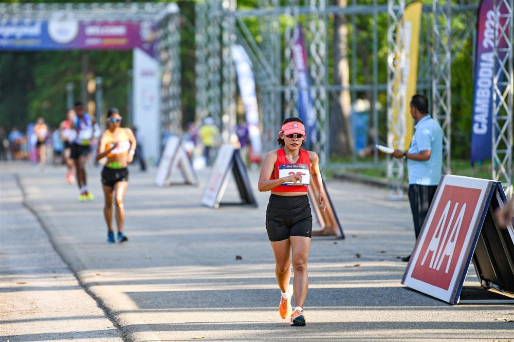 Nhìn lại loạt khoảnh khắc vàng điền kinh Việt Nam tại SEA Games 32-25