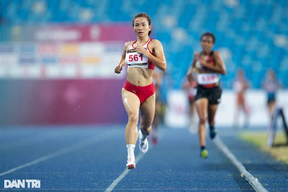 Nhìn lại loạt khoảnh khắc vàng điền kinh Việt Nam tại SEA Games 32-2