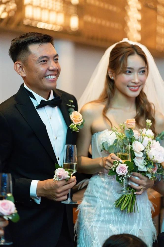 Bà xã Lý Hoàng Nam: Hot girl RMIT, gu thời trang gợi cảm-4