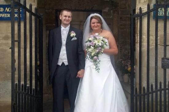 Gặp được 'nửa kia' sau một cuộc điện thoại trêu đùa