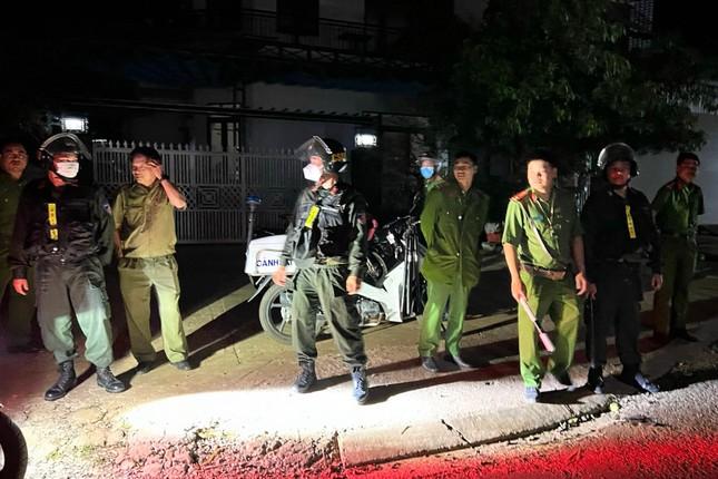 Giang hồ cộm cán Hoàn Xuyến và cuộc đụng độ với 100 dân xã hội-2