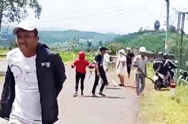 Giang hồ cộm cán Hoàn Xuyến và cuộc đụng độ với 100 dân xã hội-3