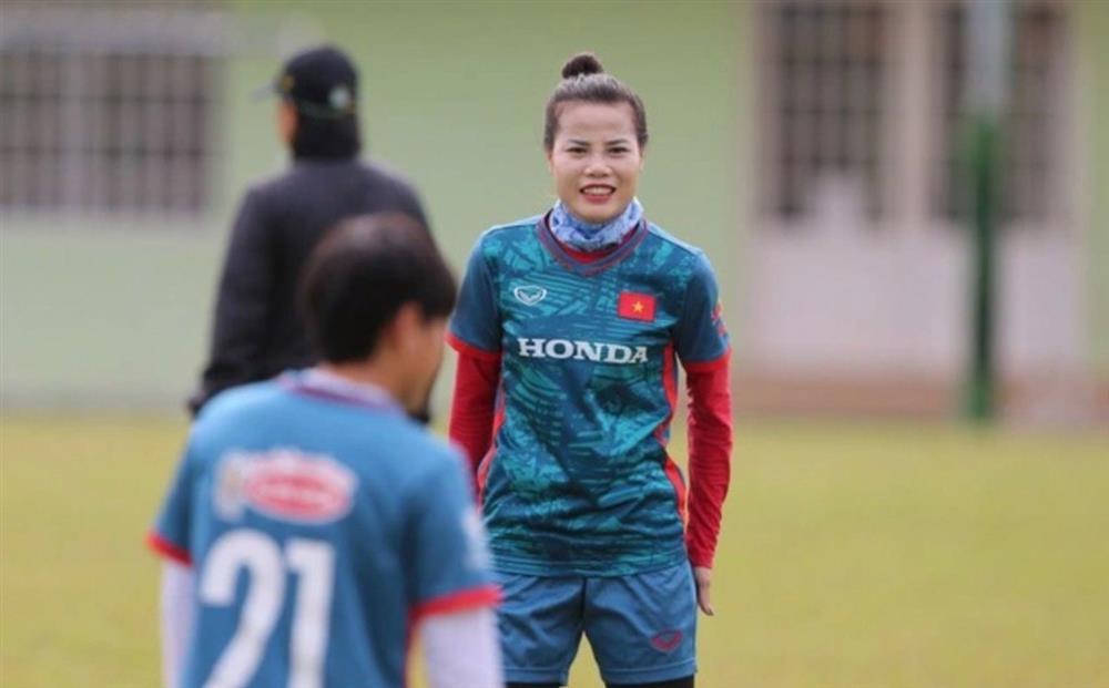 Nhan sắc không phải dạng vừa của các nữ cầu thủ Việt Nam tại SEA Games 23-14