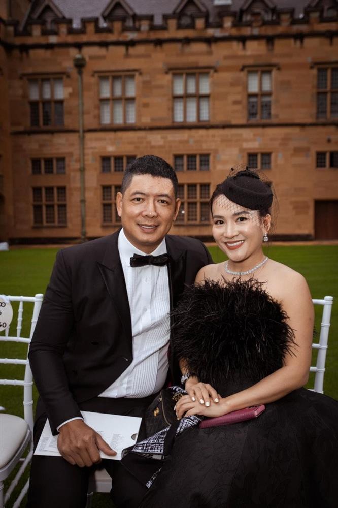 Bình Minh tụt dốc, vợ doanh nhân hơn 6 tuổi lão hóa ngược sau 15 năm kết hôn-8