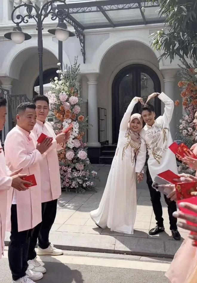 Dàn siêu xe rước dâu trong đám hỏi Đạt Villa-1