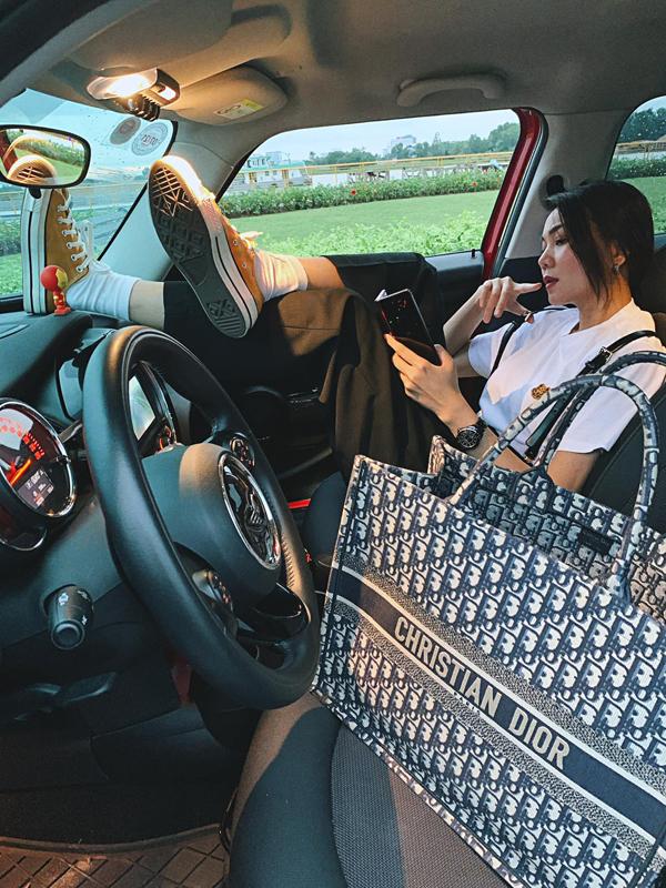 Bạn thân Hồ Ngọc Hà: Đường tình 40 tuổi kín bưng, phú bà tài sản ngỡ ngàng-4