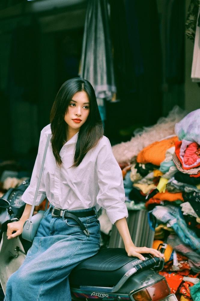 Tiểu Vy gây bão trong bộ ảnh thập niên 90-3