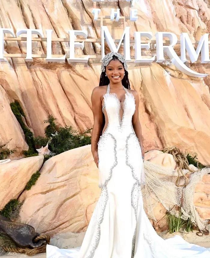 Nhan sắc gây tranh cãi của diễn viên 23 tuổi đóng vai Nàng Tiên Cá-1