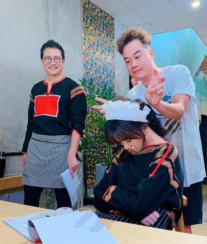 Cảnh ngủ gục thấy thương của sao Việt trong hậu trường-3