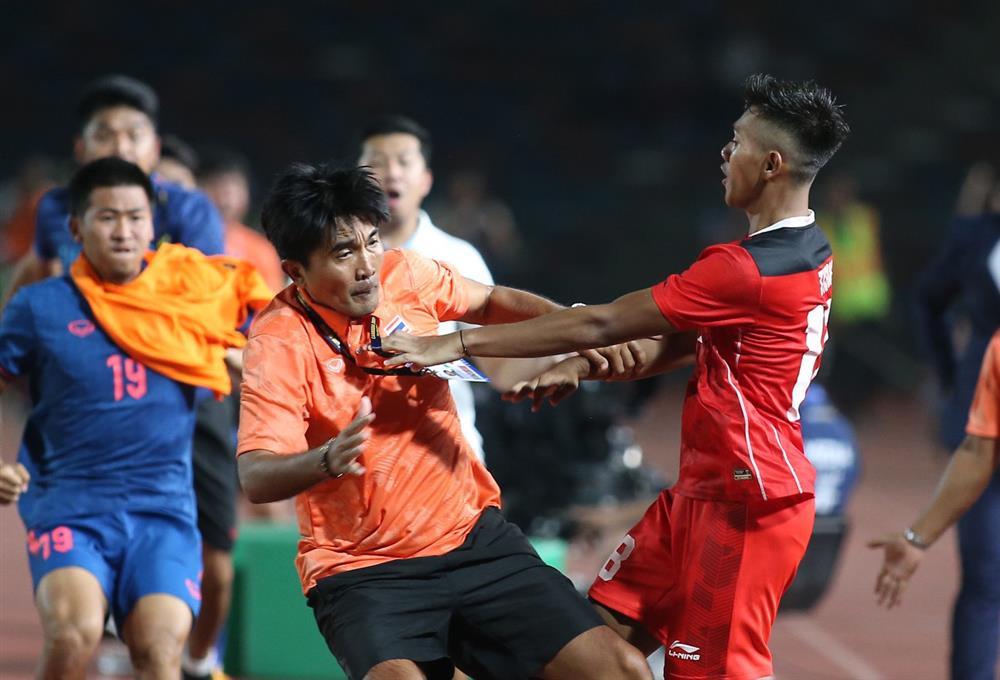 Thái Lan vs Indonesia: Ẩu đả kinh hoàng