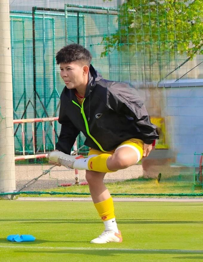 Vẻ đáng yêu của các cô gái vàng làm nên lịch sử cho bóng đá Việt Nam-11