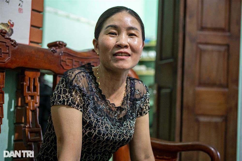 Thanh Nhã từng bị mẹ cấm đá bóng, giao chỉ tiêu lấy chồng lúc 25 tuổi-1