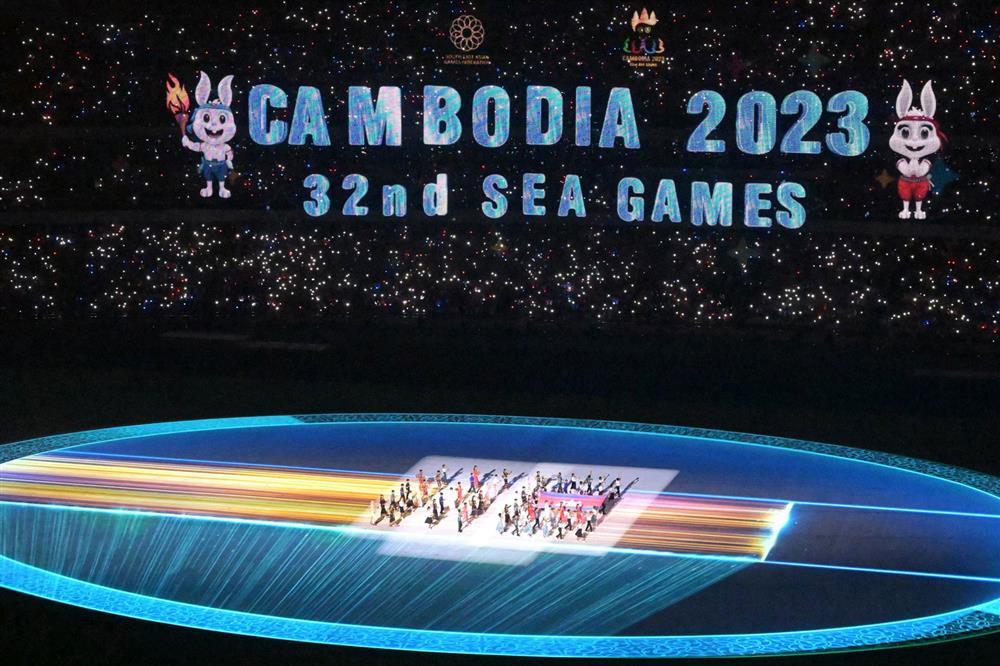 SEA Games 32 bế mạc: Rực rỡ Campuchia, tuyệt vời Việt Nam!-1