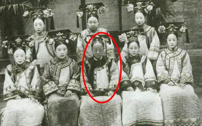 Nhân vật duy nhất khiến Từ Hi Thái Hậu quyền uy lừng lẫy phải kiêng nể-1