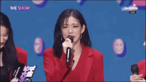 Hát live trở thành hình phạt với nghệ sĩ Kpop?-2