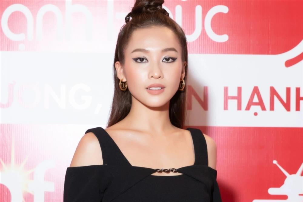 Khả Ngân phản hồi tin đồn phim giả tình thật với Thanh Sơn-1