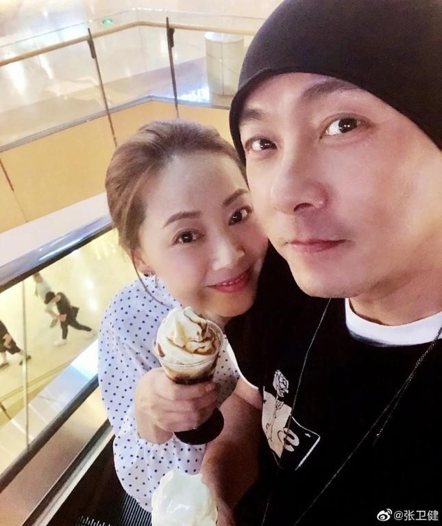 Trương Vệ Kiện phản hồi thông tin đi cùng vợ bé, con riêng-4