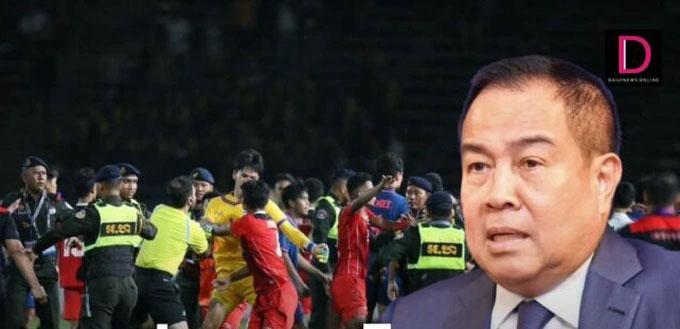 Sau vụ ẩu đả với Indonesia, Khemdee chia tay đội tuyển Thái Lan-2