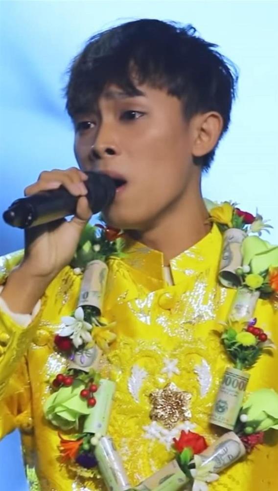 Choáng với cát-xê và quà Hồ Văn Cường nhận được-4