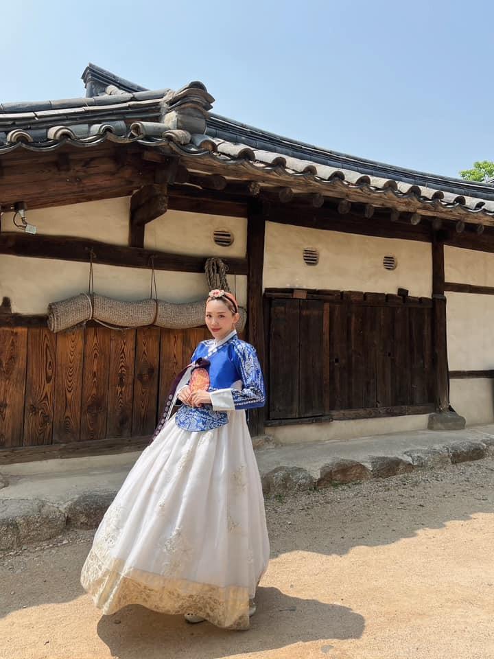 Tự ghép ảnh với sao Hàn, dân mạng hoang mang: Ai mới là Tóc Tiên?-4