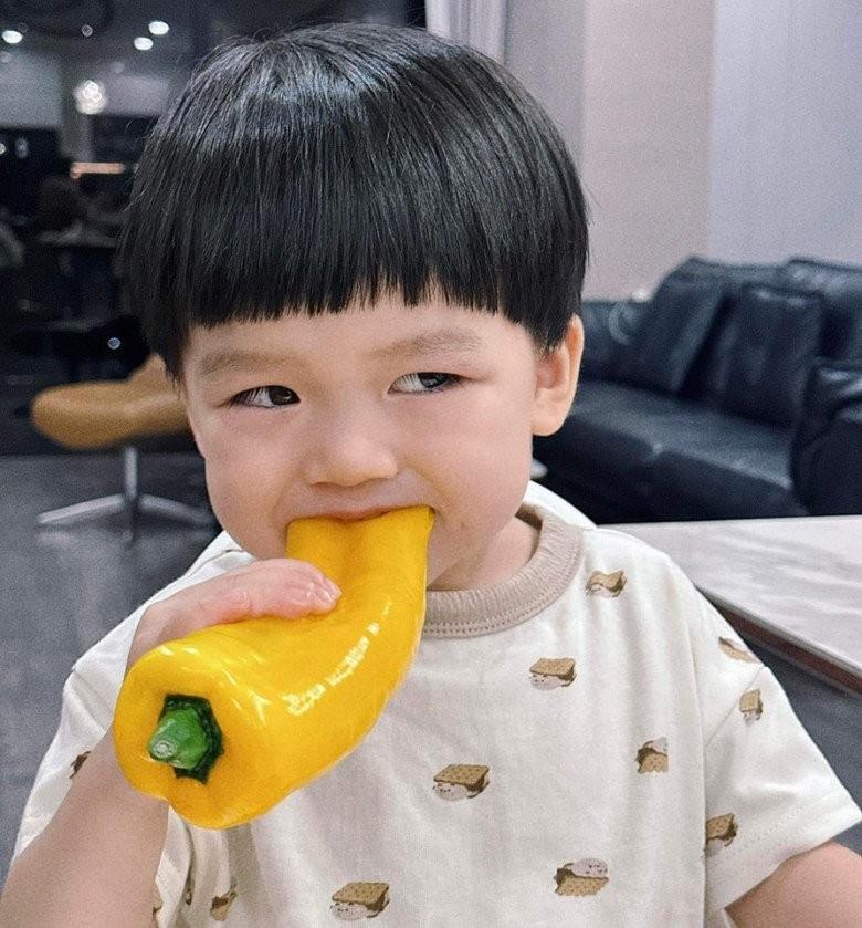 MC mát tay nhất VTV có cuộc hôn nhân kỳ lạ với vợ nhiếp ảnh gia-13