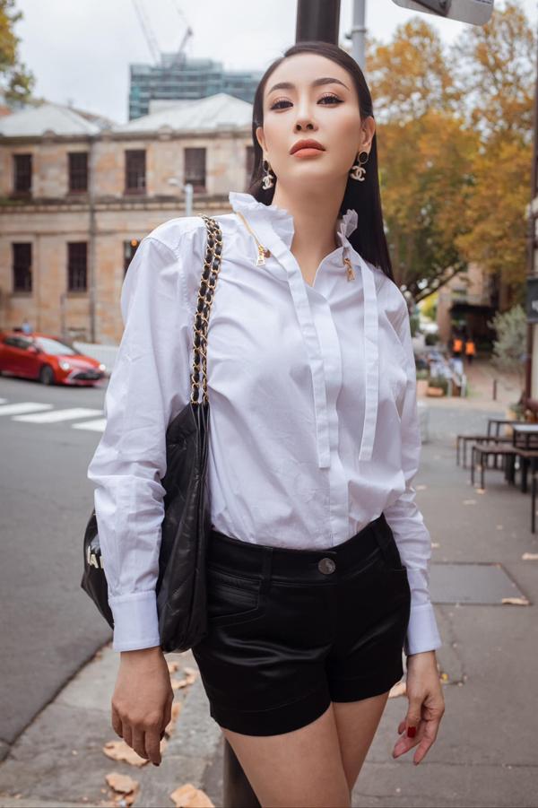 46 tuổi, Hoa hậu Hà Kiều Anh vẫn gây sốt bởi sắc vóc trẻ đẹp-7