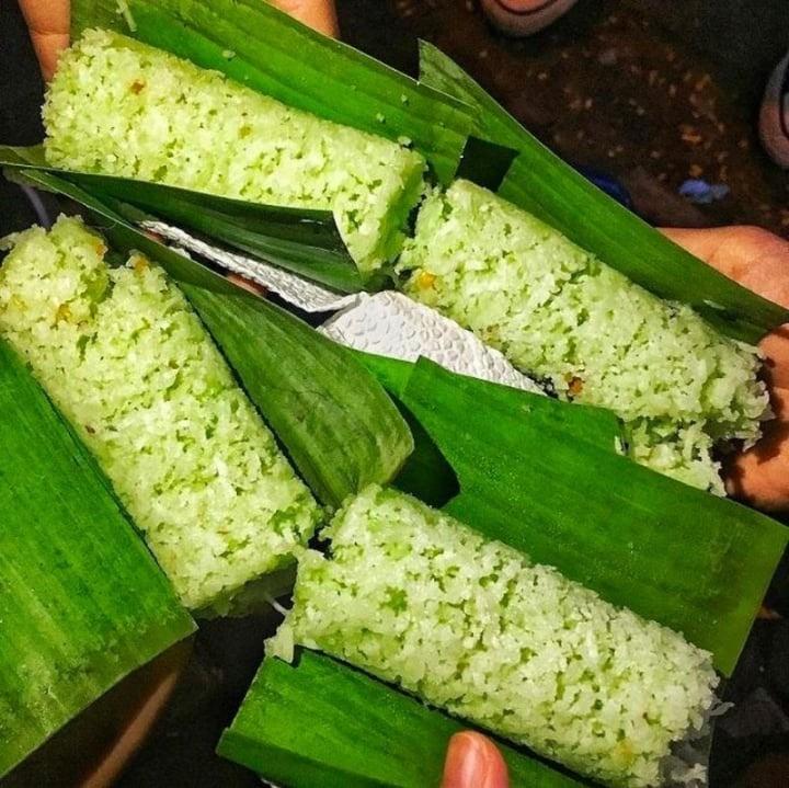 Chợt thèm món bánh ống lá dứa ăn vặt tuổi thơ dân dã một thời-4