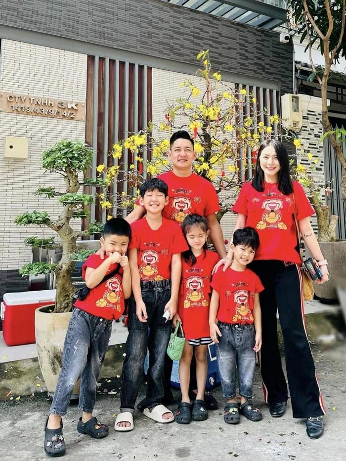 Diệp Bảo Ngọc hé lộ thái độ với gia đình mới của chồng cũ qua 1 câu dạy con trai-4