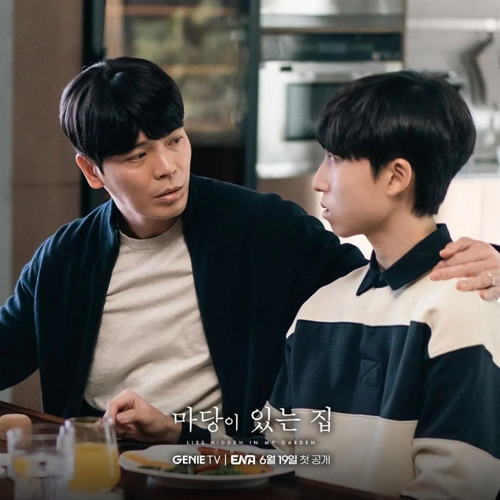 Nam chính phim của Kim Tae Hee - Lim Ji Yeon giảm 16kg để vào vai phản diện-2