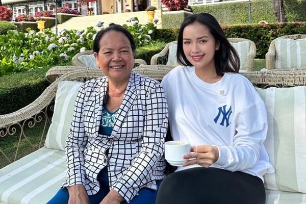 Xuân Lan lên xe hoa chỉ sau 2 tháng hẹn hò-2