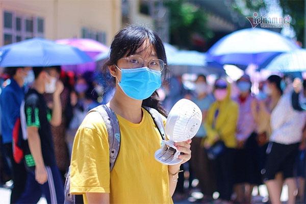 Nắng nóng gay gắt, Bộ GD&ĐT yêu cầu sắp xếp thời khóa biểu ứng phó-1