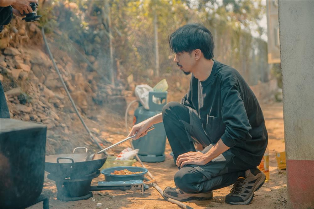 Mũi tên trúng đích của Đen Vâu-2